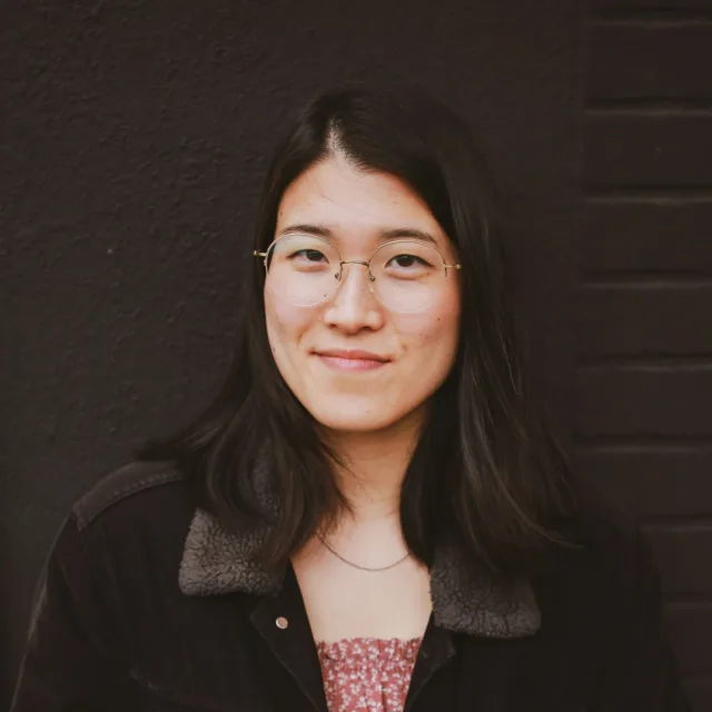 Portrait of a smiling woman